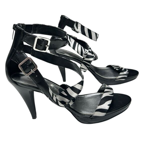 Apostrophe Black and White Zebra Print Strappy Heels Size 9.5 - Picture 8 of 13